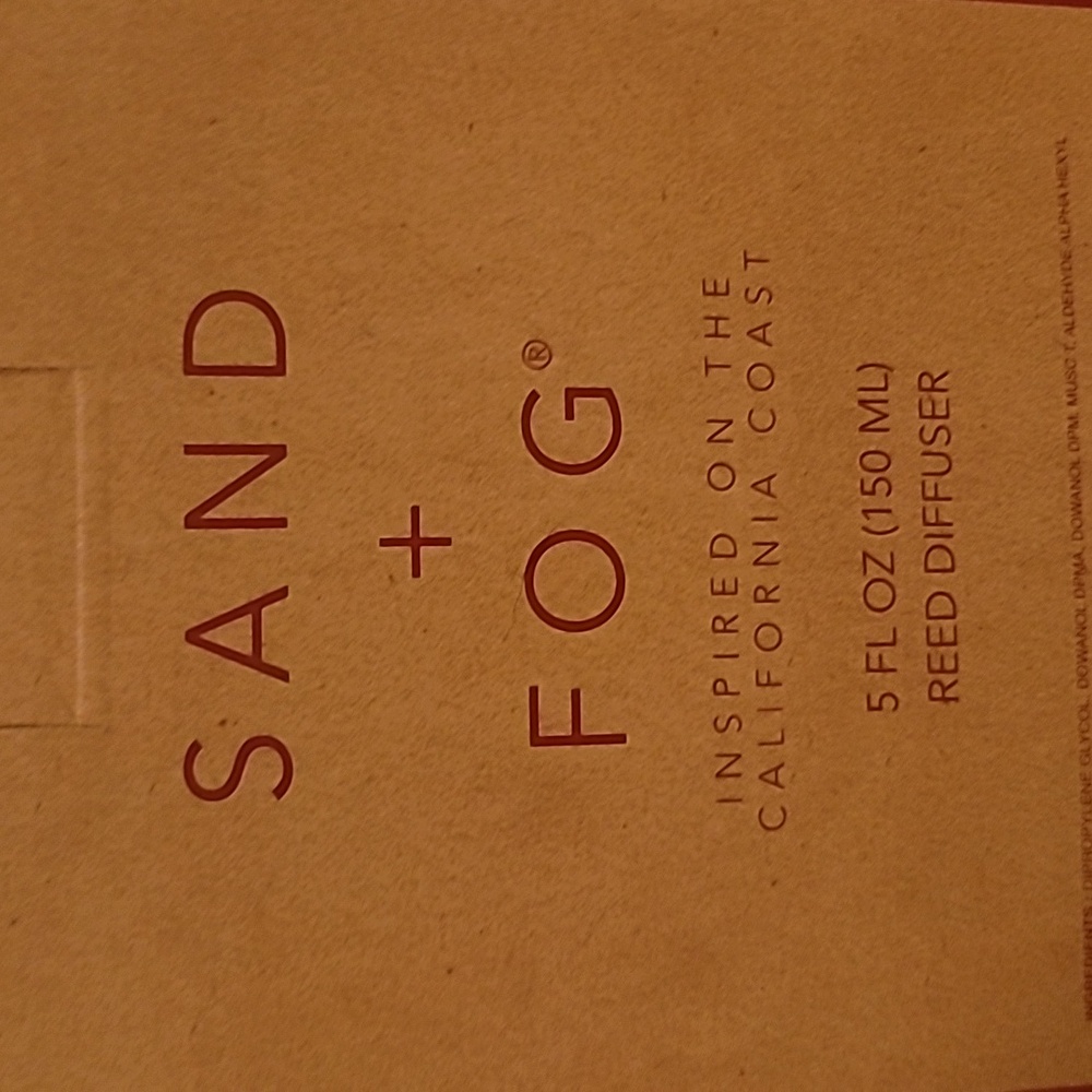 Sand + Fog Spiced Gingerbread Reed Diffuser - Picture 3 of 3